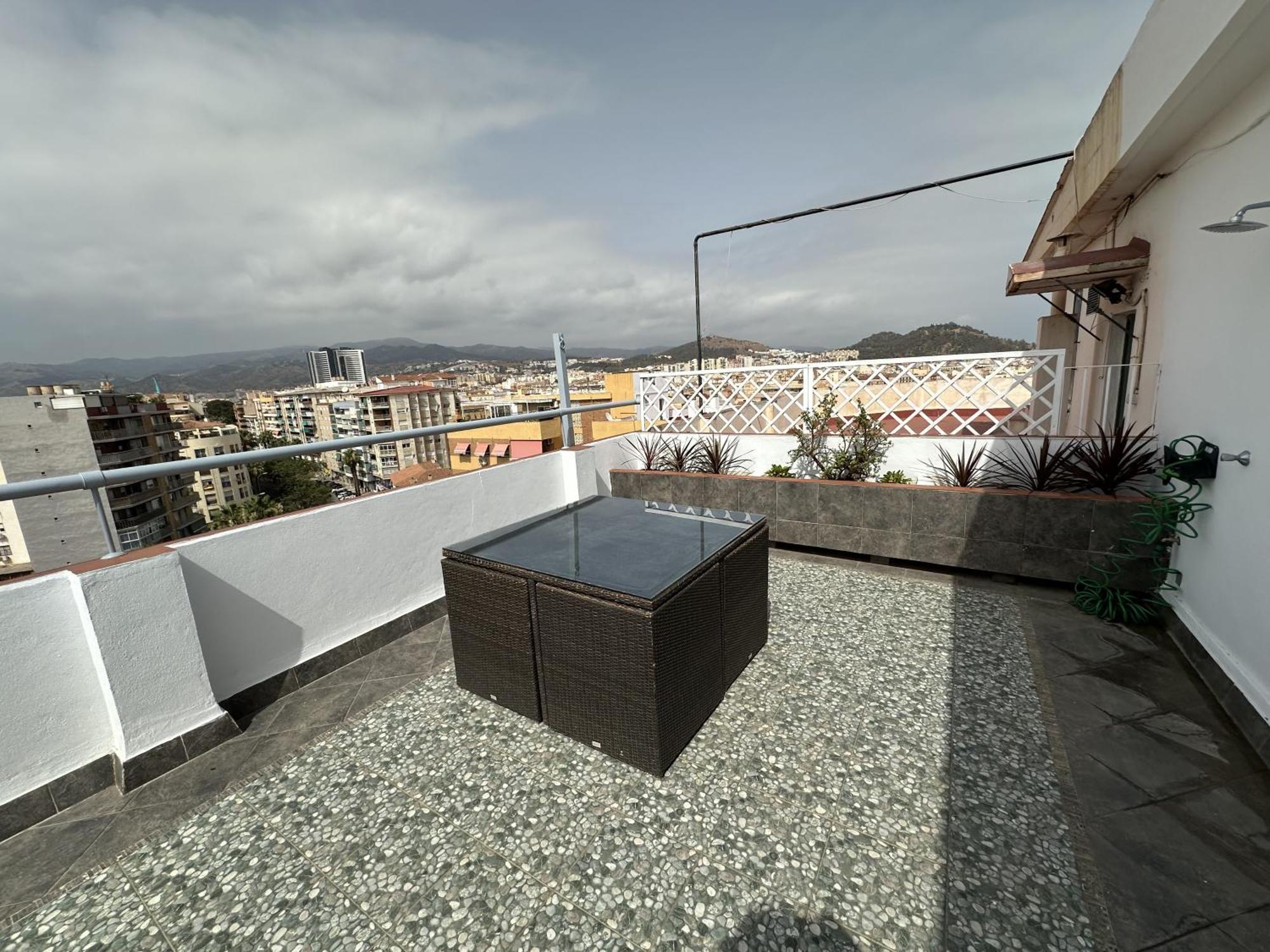 Apartamento Atico Plaza Bailen Malaga Centro Exterior foto