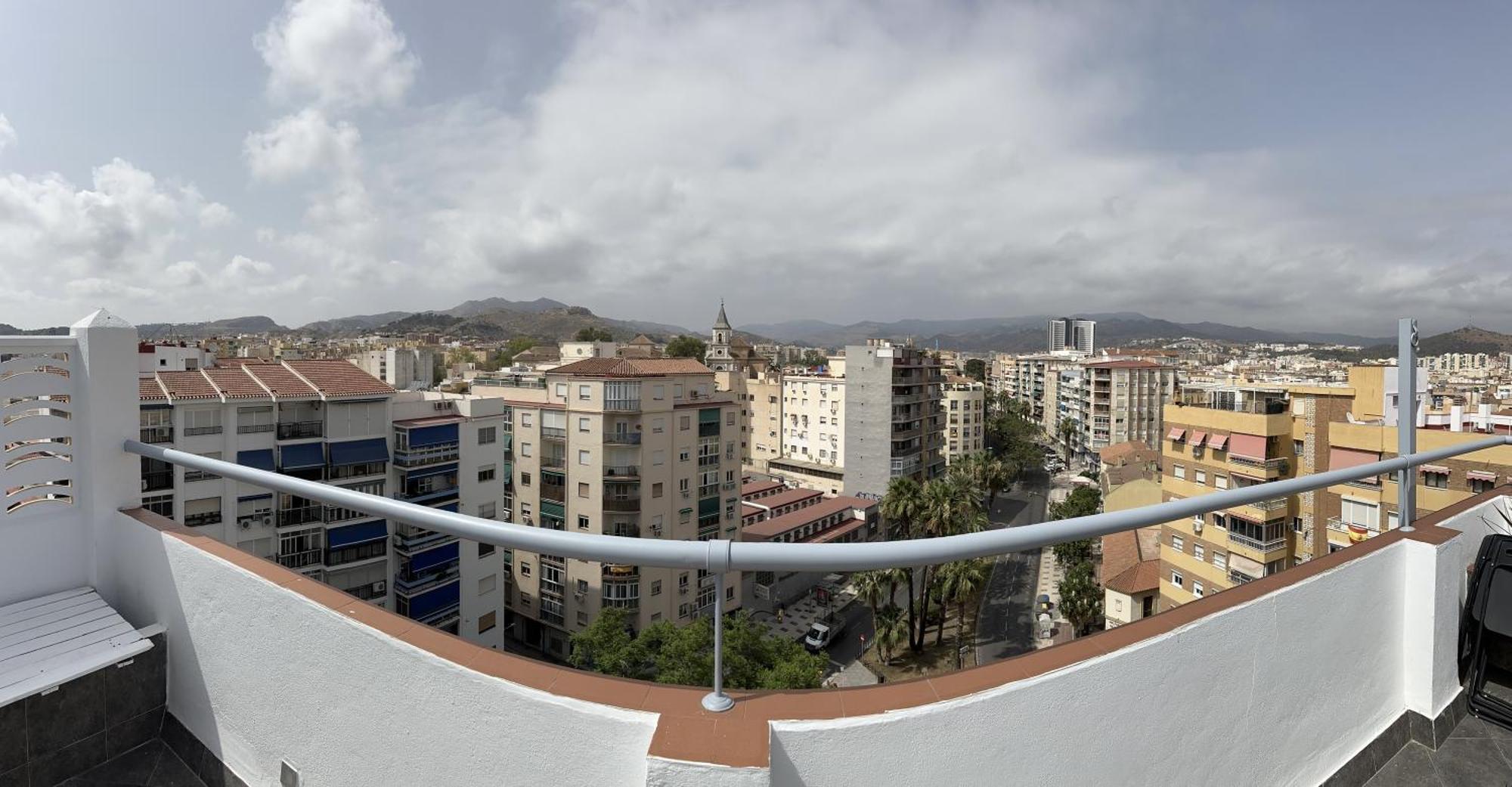 Apartamento Atico Plaza Bailen Malaga Centro Exterior foto