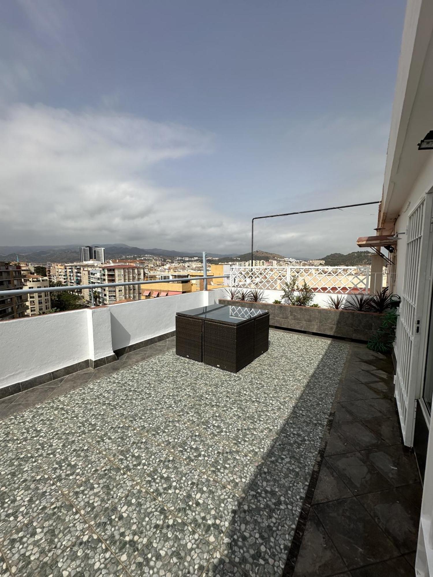 Apartamento Atico Plaza Bailen Malaga Centro Exterior foto